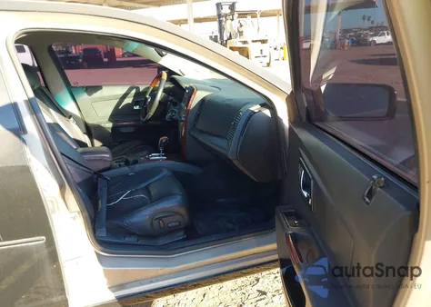 2006 Cadillac Cts Standard z USA, uszkodzony, nr VIN 1G6DM57T960145245